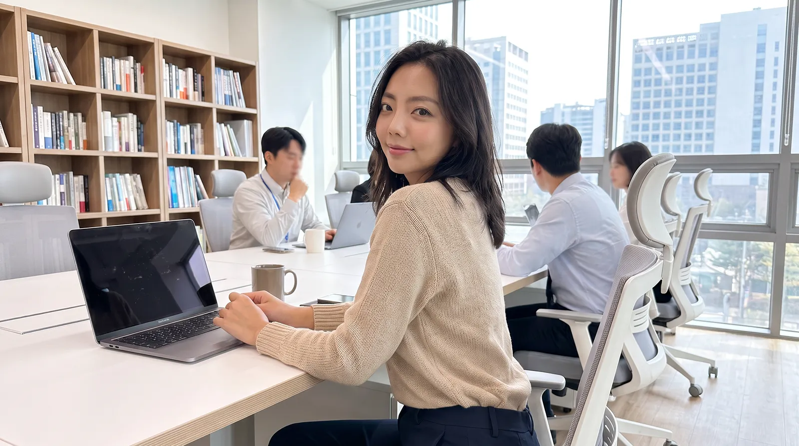 회사의 뼈대를 세우고, 구성원이 몰입할 수 있는 환경을 만듭니다